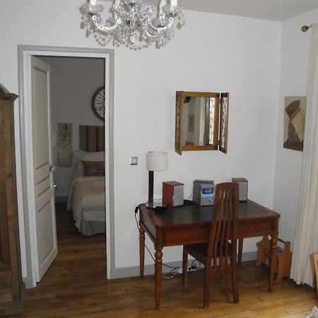 Almeria Garden Apartment Париж Екстер'єр фото