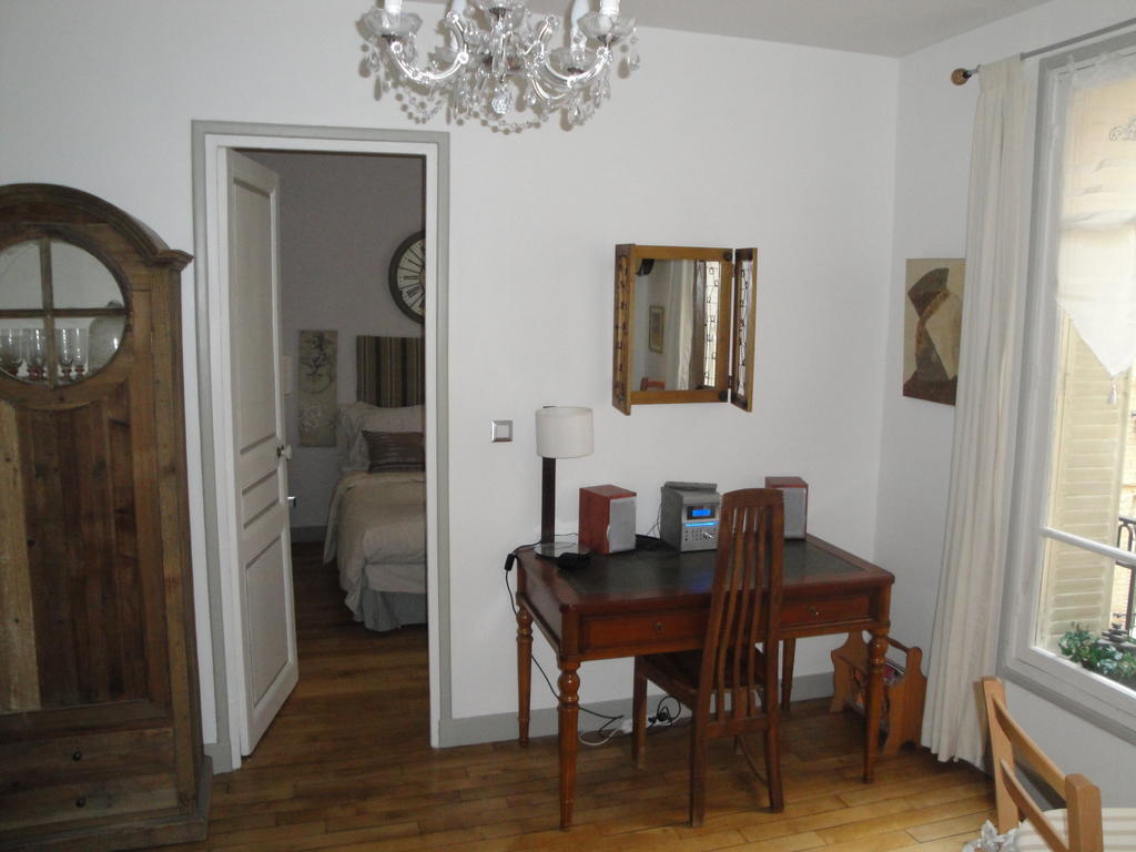 Almeria Garden Apartment Париж Екстер'єр фото